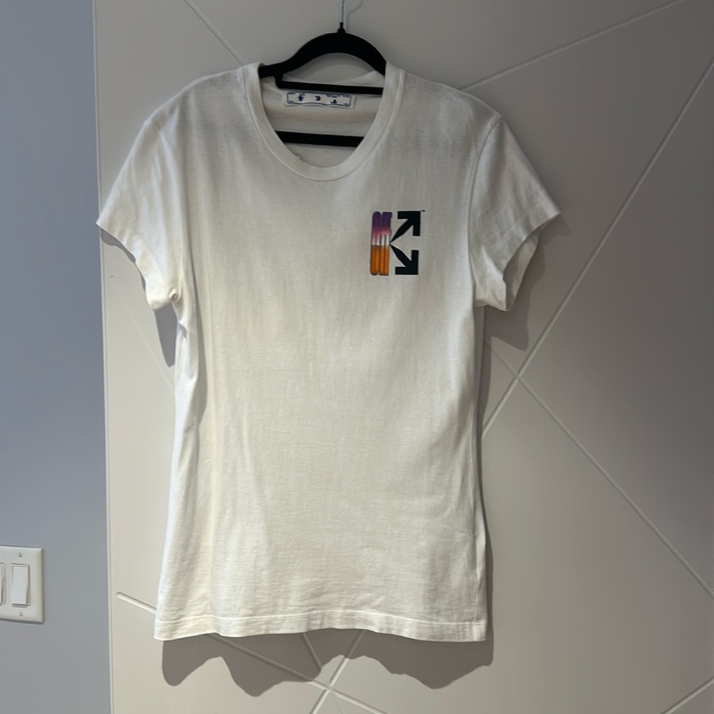 Authentic Off-White women’s T-shirt good condition